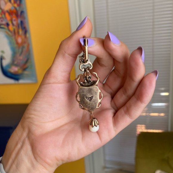 Green Scarab Earrings - Picture 4 of 6